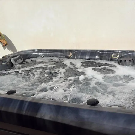 Consuelo Del Mar, Jacuzzi And Mini Pool Appartement *