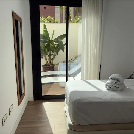 Consuelo Del Mar, Jacuzzi And Mini Pool Appartement